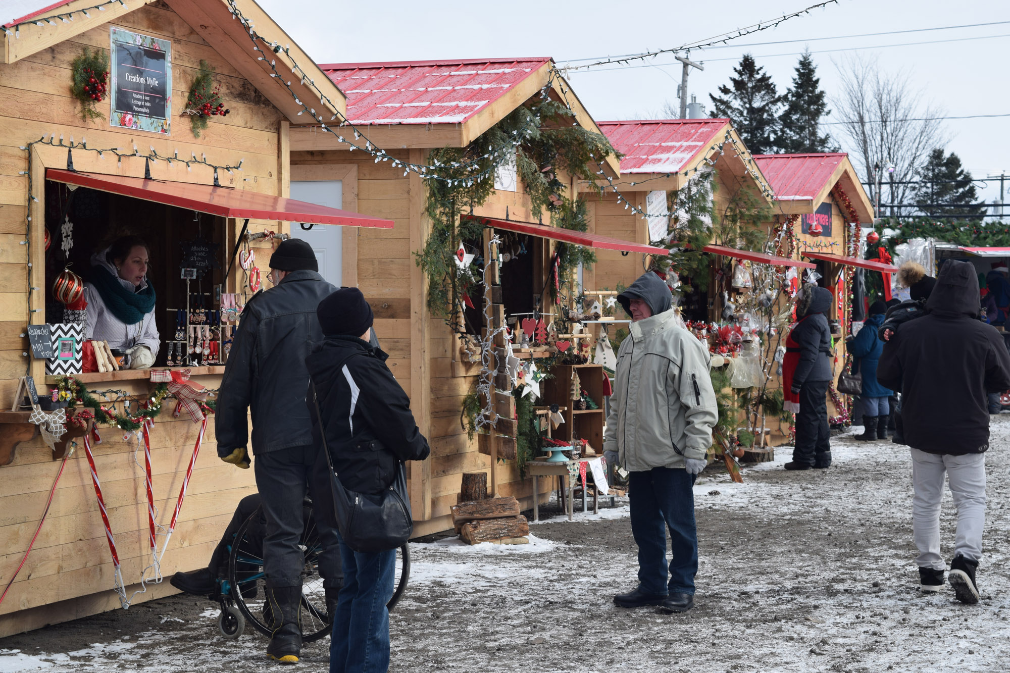 Marché de Noël de St-Lin-Laurentides  Events  Tourisme Lanaudière